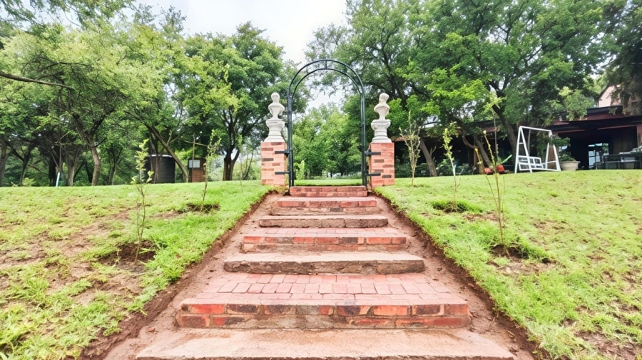 4 Bedroom Property for Sale in Potchefstroom Rural North West